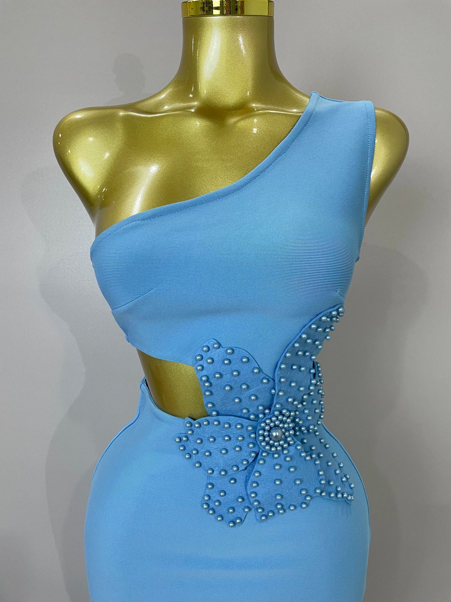 One Shoulder Pearl Sky Blue Bodycon Bandage Dress