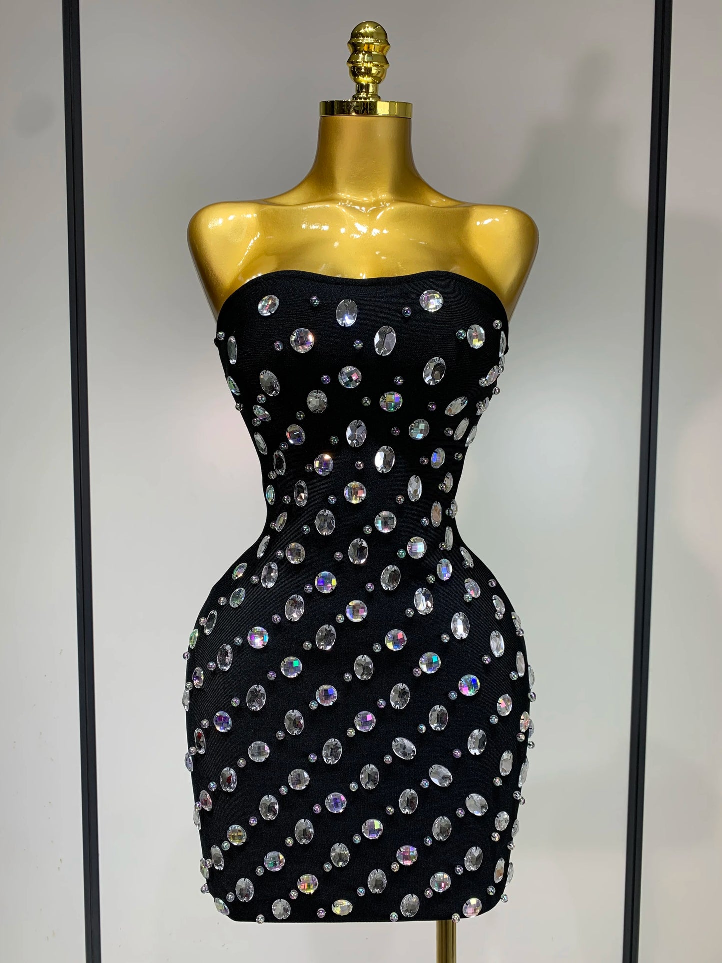 Sexy Rhinestones Bodycon Strapless Mini Dress Sleeveless Backless Fashion Evening Party Club